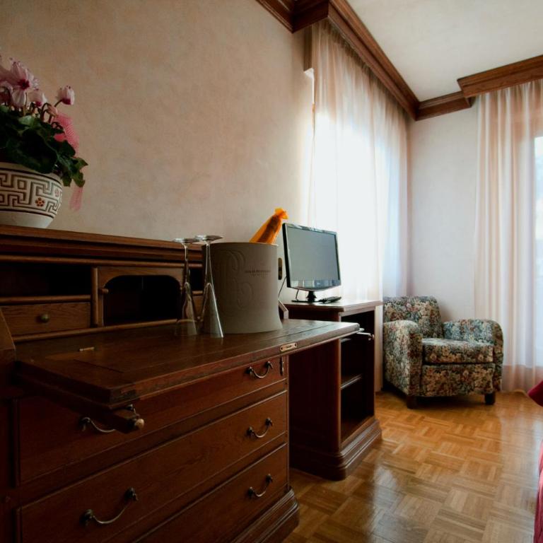 Hotel Panoramique - Camera Matrimoniale/Doppia con Letti Singoli con Balcone - 5