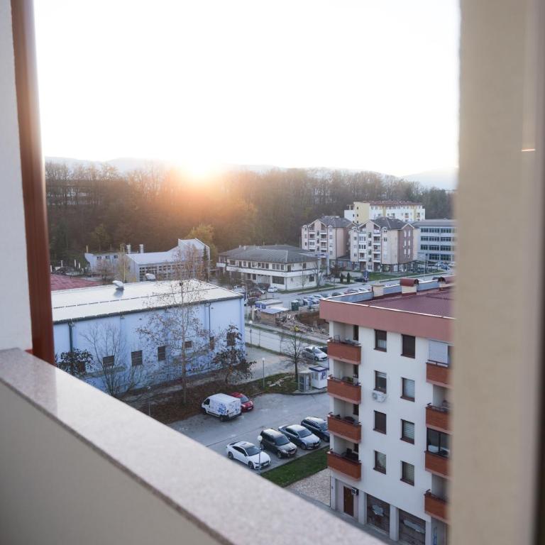 Apartment Lumora - Apartman s 1 Spavaćom Sobom i Balkonom - 4