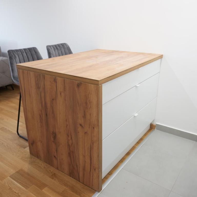 Apartment Lumora - Apartman s 1 Spavaćom Sobom i Balkonom - 8