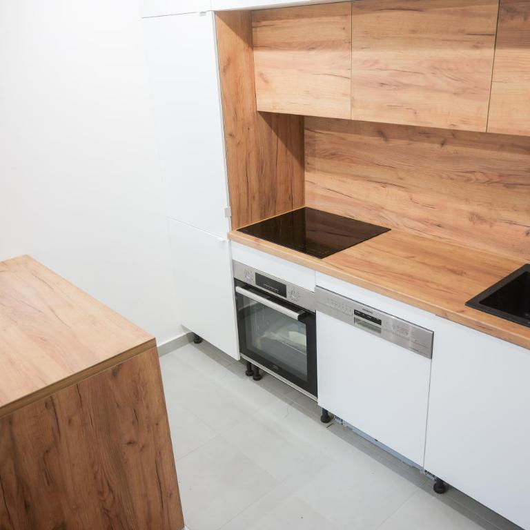Apartment Lumora - Apartman s 1 Spavaćom Sobom i Balkonom - 21