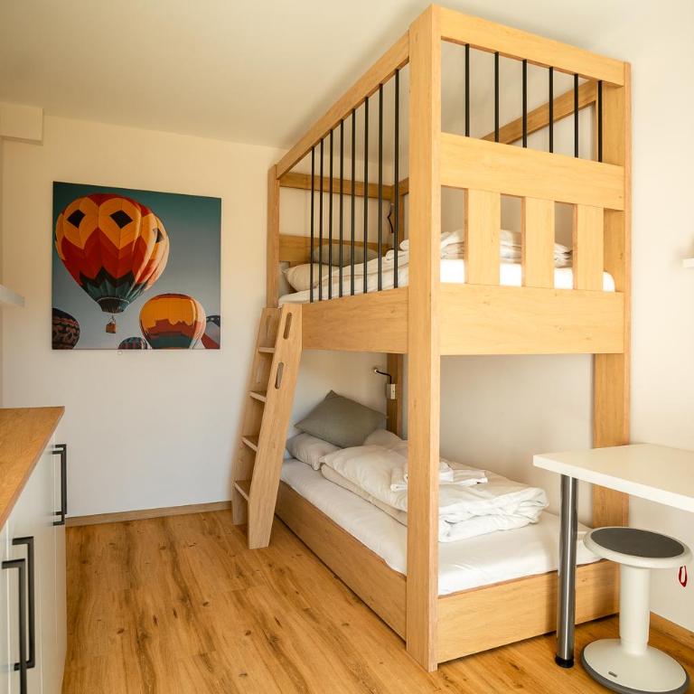 OpenSky Wörthersee Lodge - Apartment 9 mit 2 Schlafzimmern und Balkon - 11