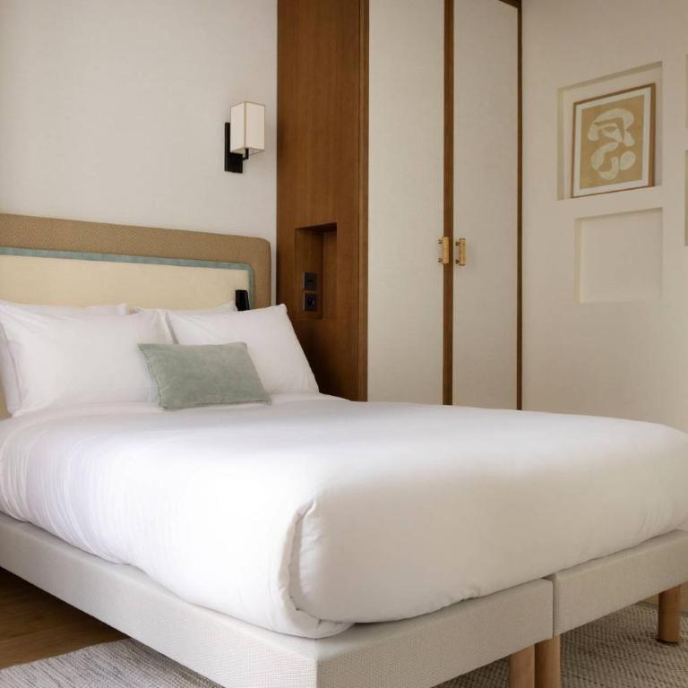 Luxurious Residence Saint Honore by onefinestay - One-Bedroom Apartment 2 - 14