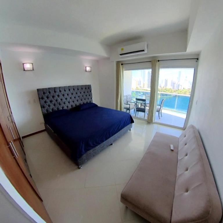 Big - Two-Bedroom Deluxe Apartment with Ocean View - 9