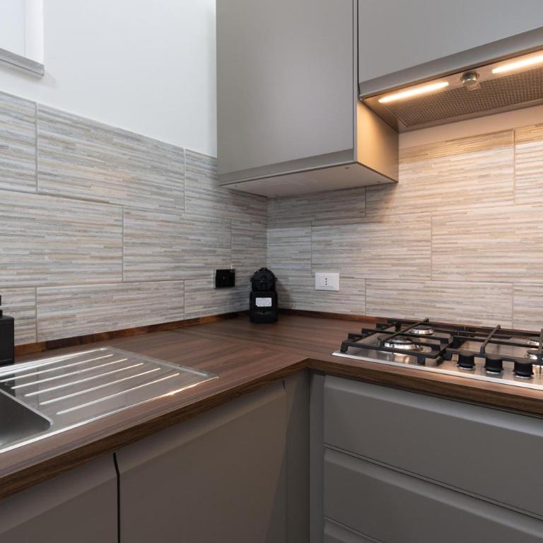 Modern Apartment - Free Parking & Private Entry - Apartment mit 2 Schlafzimmern - 23
