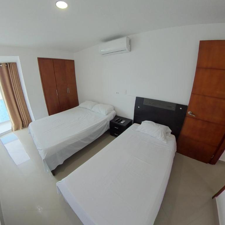 Big - Two-Bedroom Deluxe Apartment with Ocean View - 4
