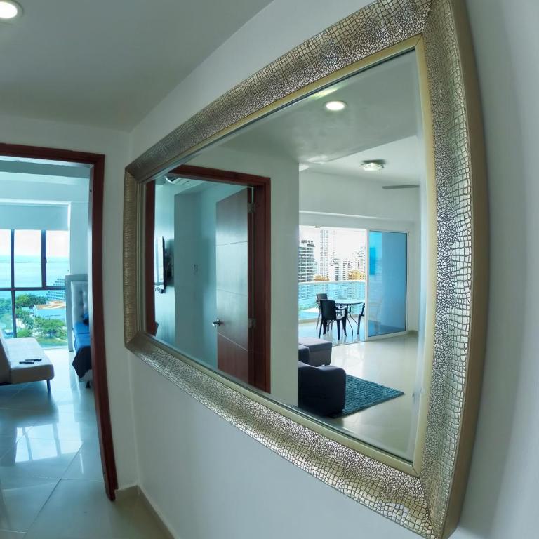 Big - Three-Bedroom Apartment - Oceanfront - 2