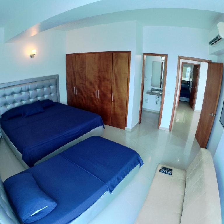 Big - Three-Bedroom Apartment - Oceanfront - 6