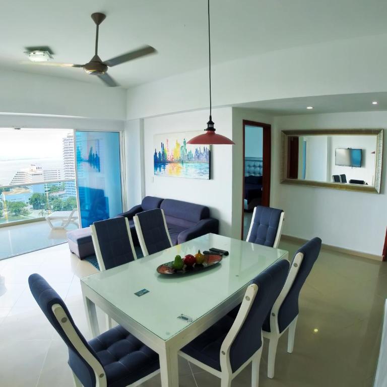 Big - Three-Bedroom Apartment - Oceanfront - 17
