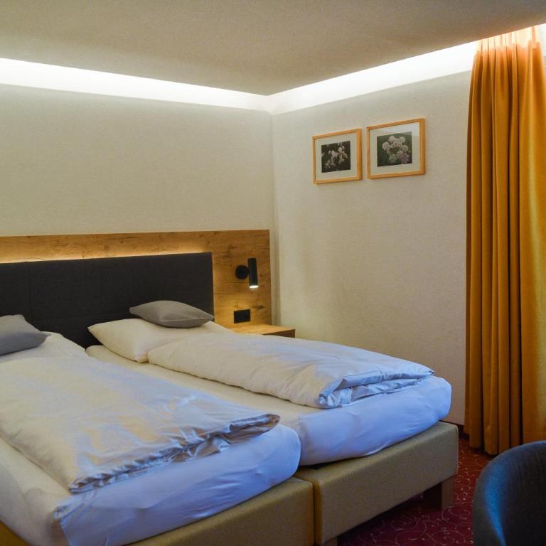 Sonnenhotel Soldanella Sonneck - Deluxe Doppelzimmer - 2