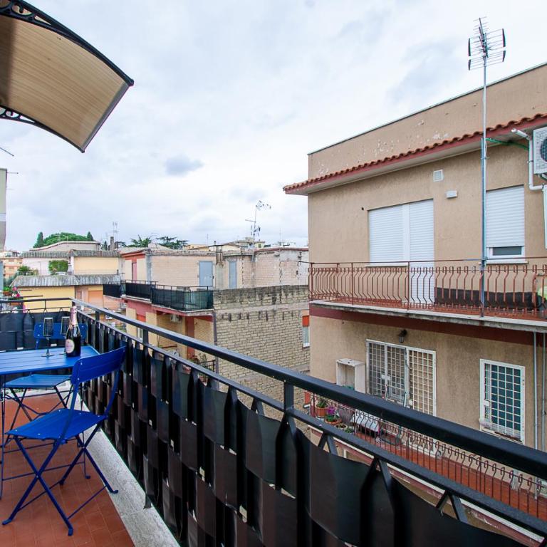Residenza Tor Vergata 2025 - Camera Matrimoniale Deluxe con Balcone - 19