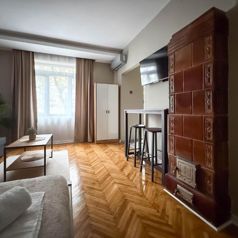 Millenium Apartments City Center - One-Bedroom Apartment with Terrace - 4
