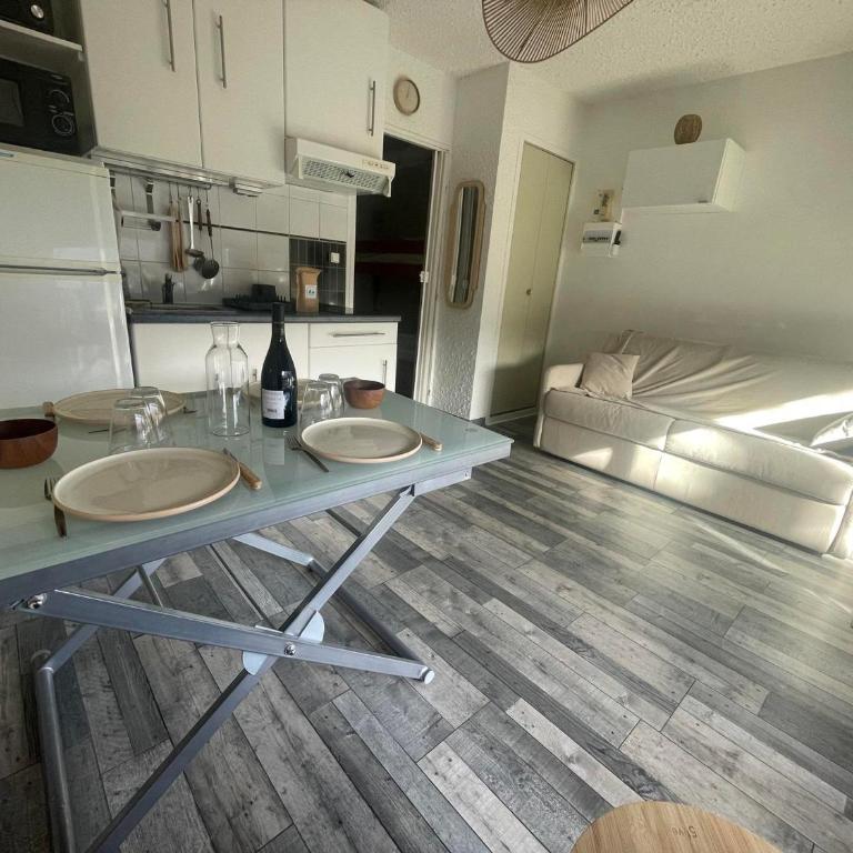 Charmant appartement rénové à Pra-Loup 1500, balcon vue montagne, 4 pers - Studio - 14
