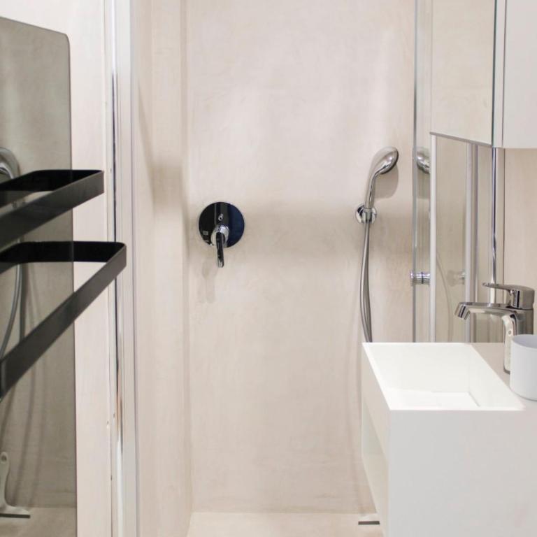 Warm 18m ideal for couple in Paris - Studio - 10