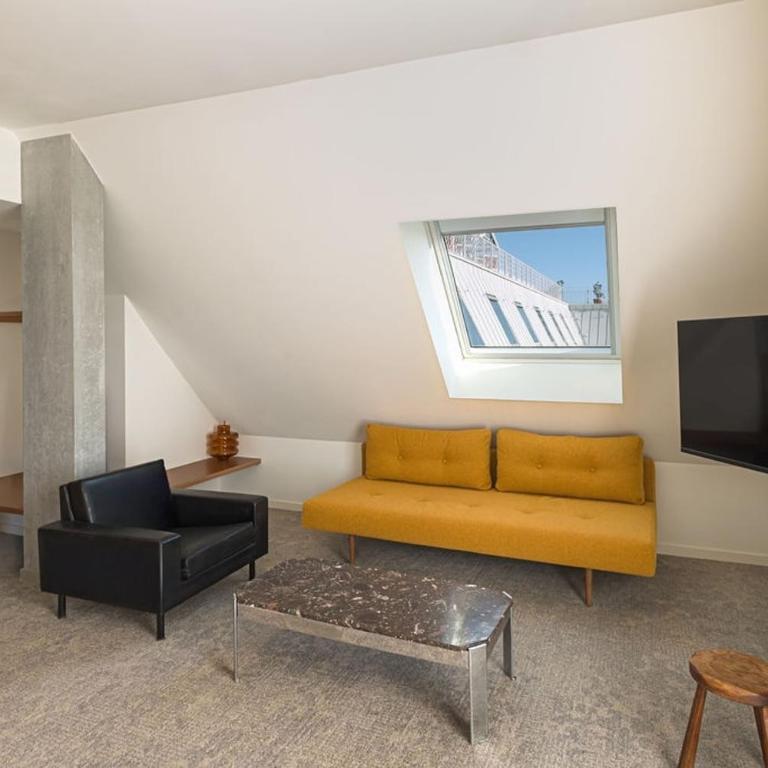 Hôtel Vertime - Suite - Vue sur Port - 1