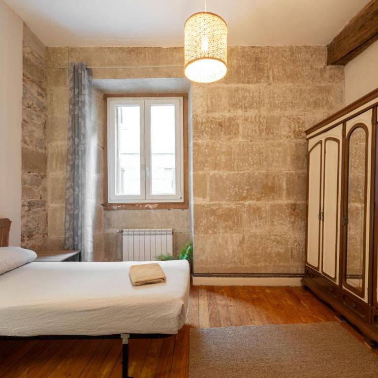 En el puerto, parte vieja cerca de la playa - Apartamento de 3 dormitorios - 3