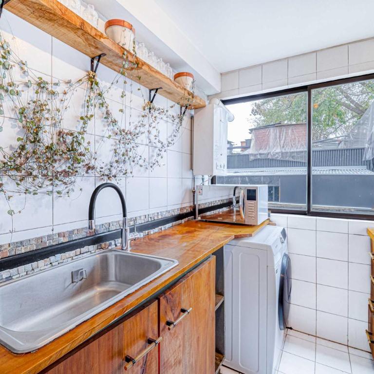 Boho Stay - 2D Parking Wifi & Great Location - Apartment - 2