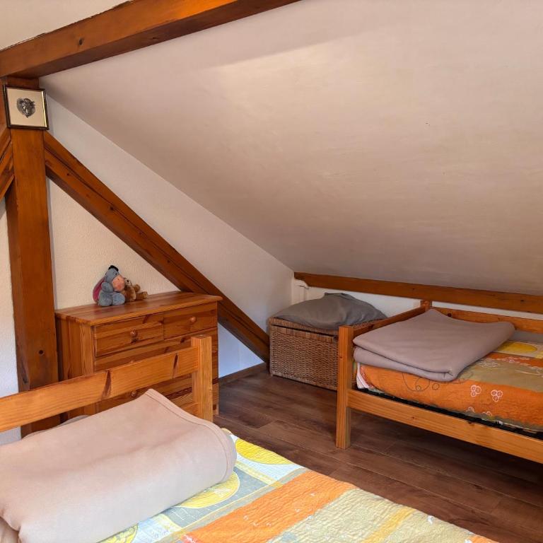 Appartement duplex avec vue sur le lac de Gérardme - Appartement 3 Chambres - 12
