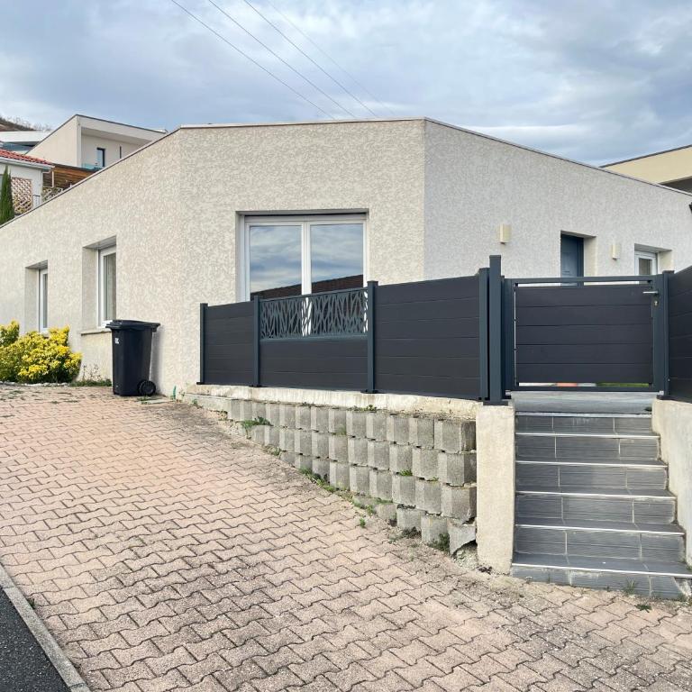 Maison moderne avec terrasse & parking - Villa 1 Chambre - 18