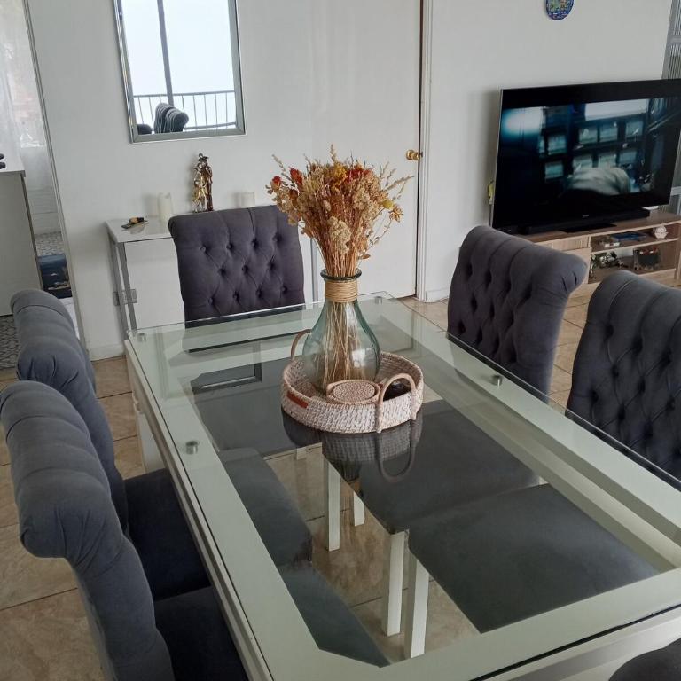 Mejor vista en valparaiso cultural y gastronomico - Three-Bedroom Apartment with Sea View - 25
