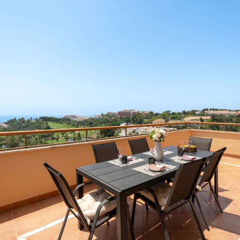 Dona Maria - Front Line Golf Duplex Seaviews - Apartamento - 2