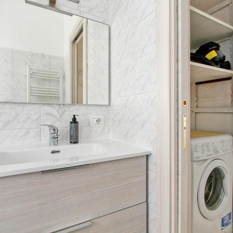 Casa Maroi Metro A Cornelia 2 camere da letto - Appartamento con 2 Camere da Letto e Balcone - 24