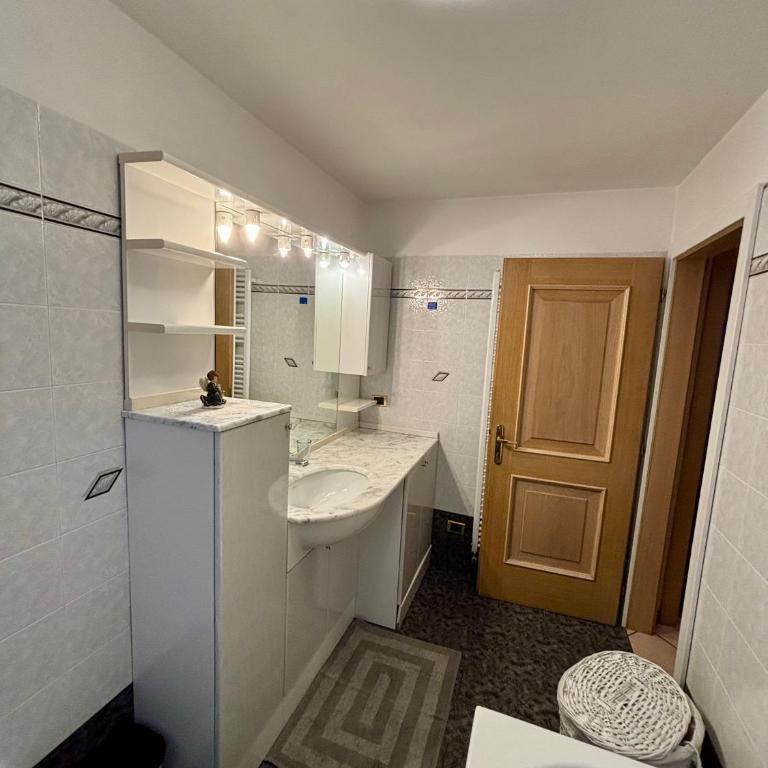 Pragma Apartments - Casa Defrancesco - Appartamento con 3 Camere da Letto - 13