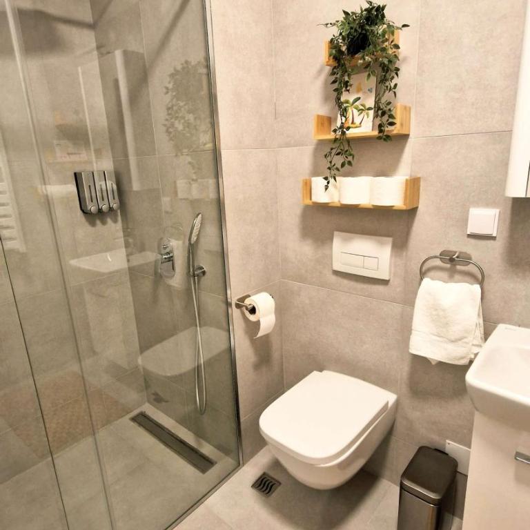 Fluvius Suite - Planet Residence Niš, Free Parking - One-Bedroom Apartment with Garden View - 21