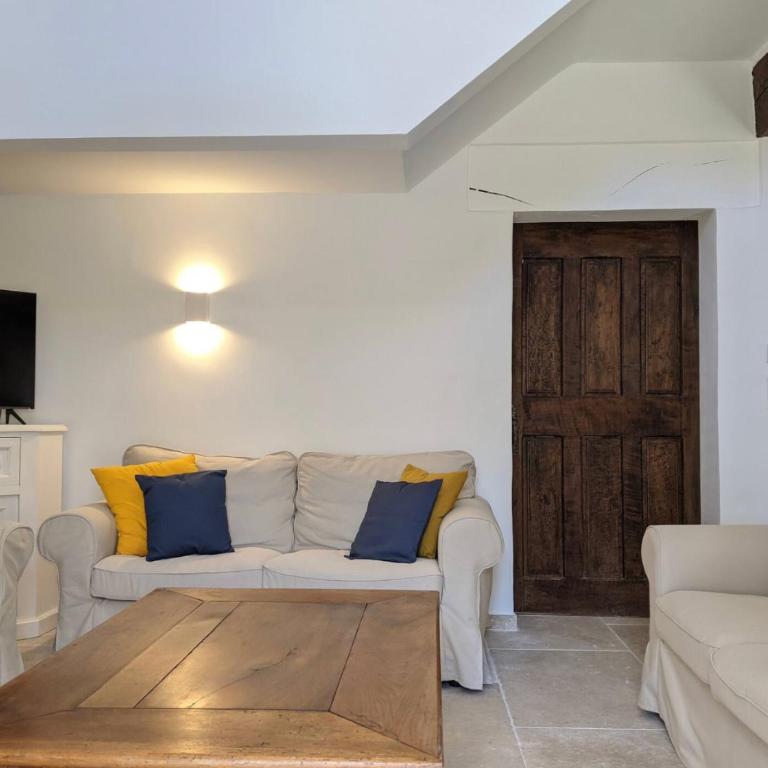 Mas traditionnel à Gordes en pleine nature - Four-Bedroom House - 54
