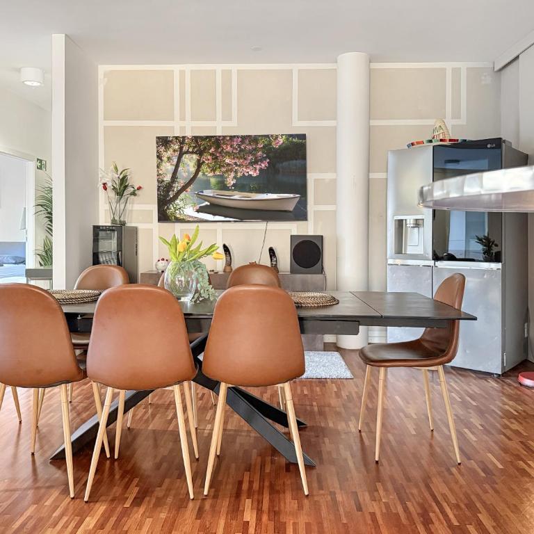 Geräumige 6-Schlafzimmer-Wohnung im Zentrum von München für 16 Gäste - Apartment - 9