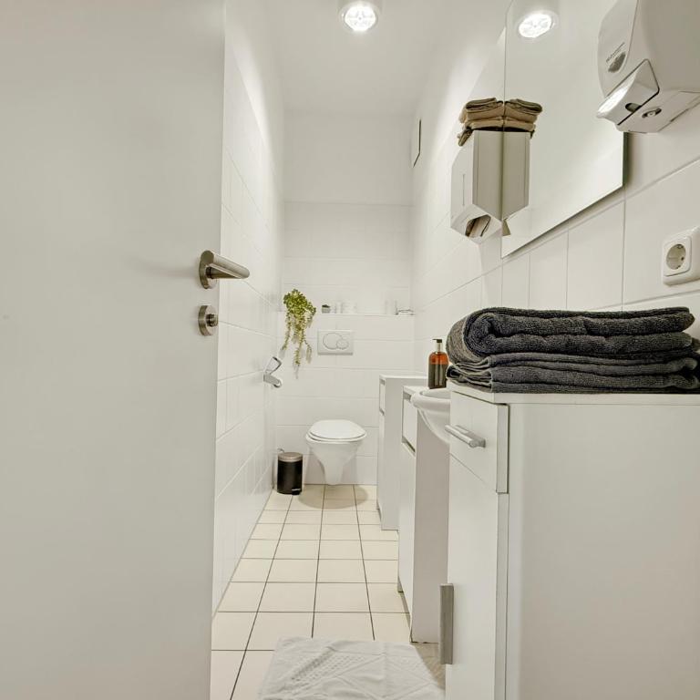 Geräumige 6-Schlafzimmer-Wohnung im Zentrum von München für 16 Gäste - Apartment - 29