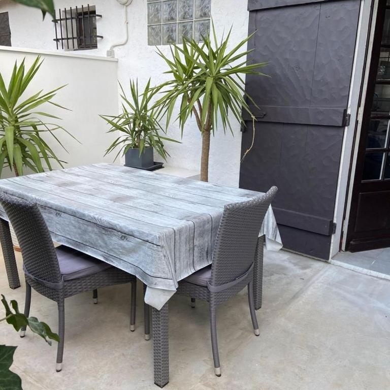 Studio lumineux avec terrasse - Apartment mit 1 Schlafzimmer - 8