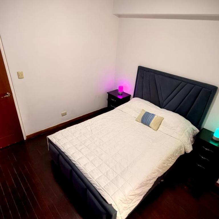 Apartamento en Campo Alegre, Chacao, Caracas - Two-Bedroom Apartment - 8