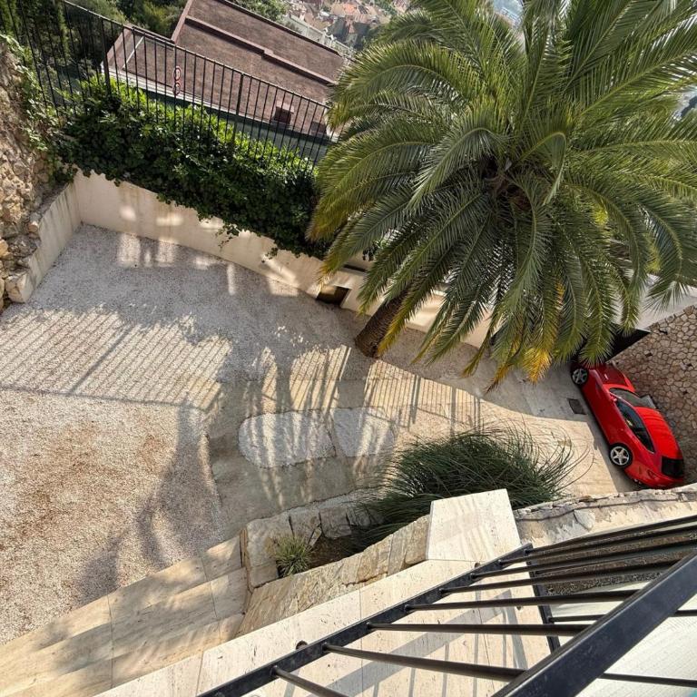Grande villa, 6 chambres, vue mer, montagne & ville de Cannes - Villa - 9