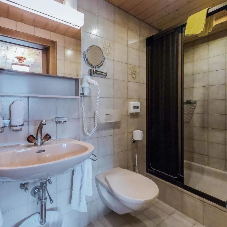 Sonnenhotel Soldanella Sonneck - Kleines Doppelzimmer - 3