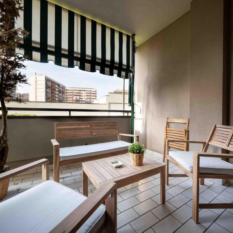 Turin Terrace Home - 2 Camere, 2 Bagni, Metro a due passi - Appartamento con 2 Camere da Letto - 32