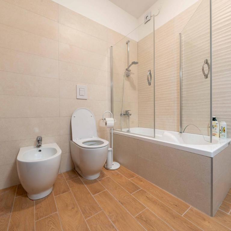 Turin Terrace Home - 2 Camere, 2 Bagni, Metro a due passi - Appartamento con 2 Camere da Letto - 26