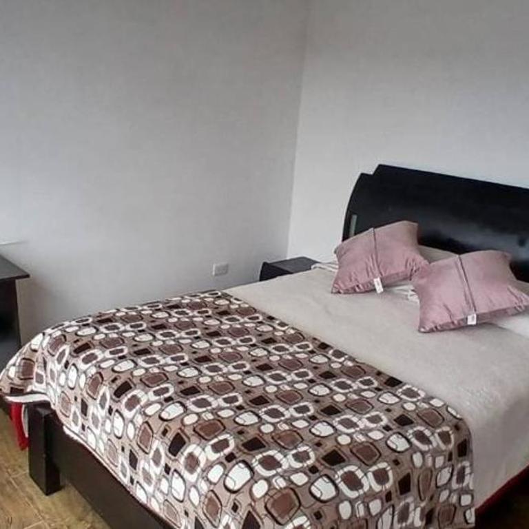 2F Cómodo Departamento Quito - Apartamento de 2 dormitorios - 3