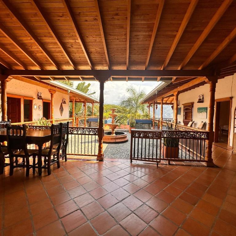 Paradise San Jeronimo Parcelacion 6BR AC Pool - Chalet - 6