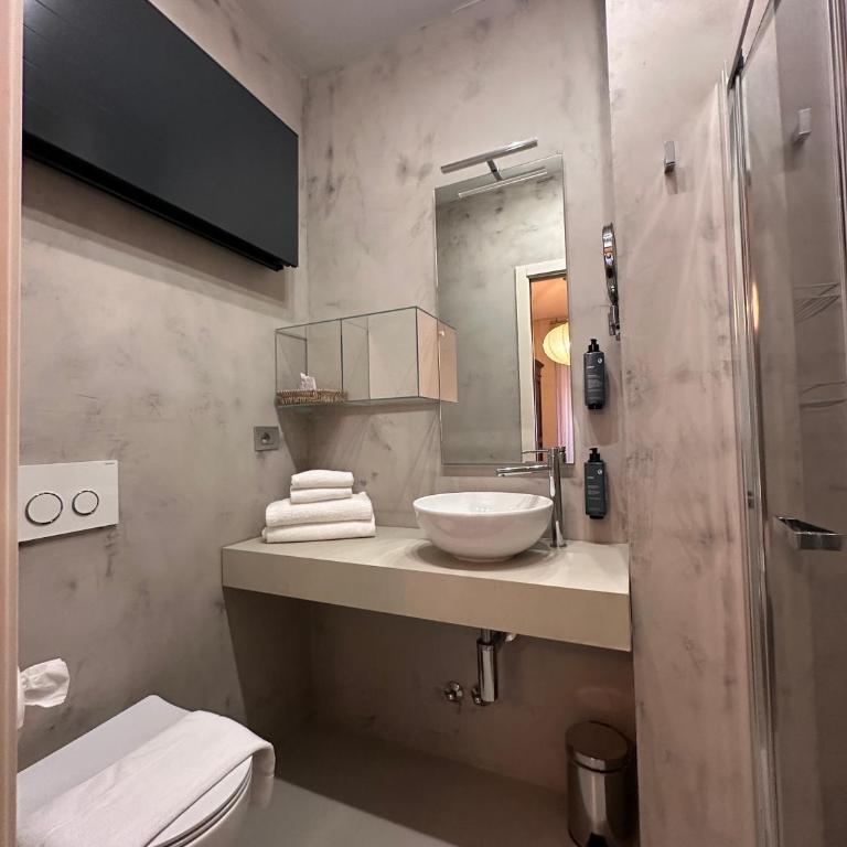 Hotel Ristorante San Giuseppe - Camera Matrimoniale con Balcone (2 Adulti + 1 Bambino) - 4