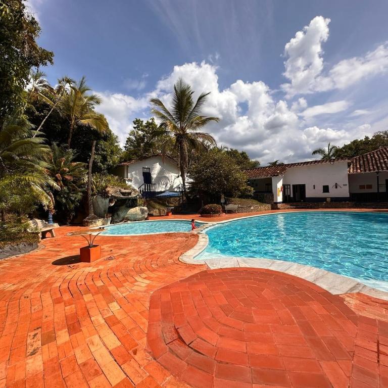 Paradise San Jeronimo Parcelacion 6BR AC Pool - Chalet - 89