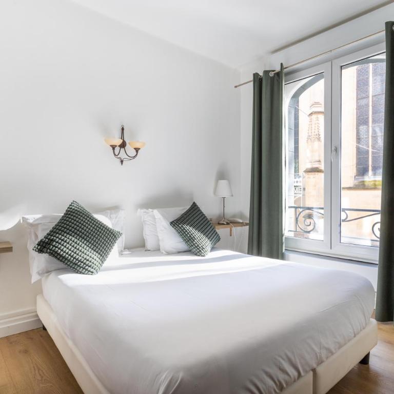 Brueghel - Chambre Double avec Baignoire - 17