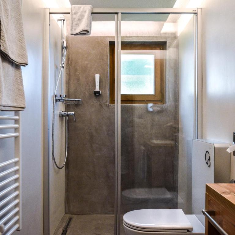Sonnenhotel Soldanella Sonneck - Deluxe Doppelzimmer mit Zustellbett - 3