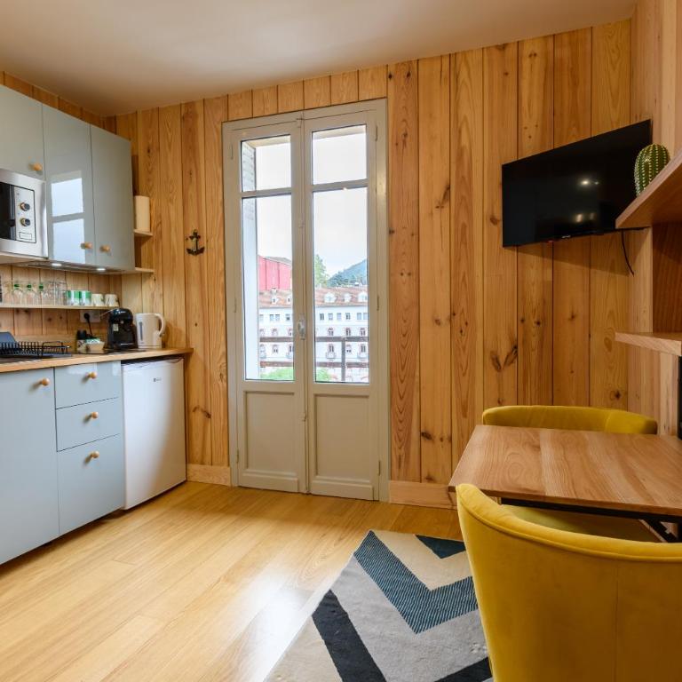 Le Chalet du sanctuaire vue sur le Gave de Pau - Apartment mit 1 Schlafzimmer - 3