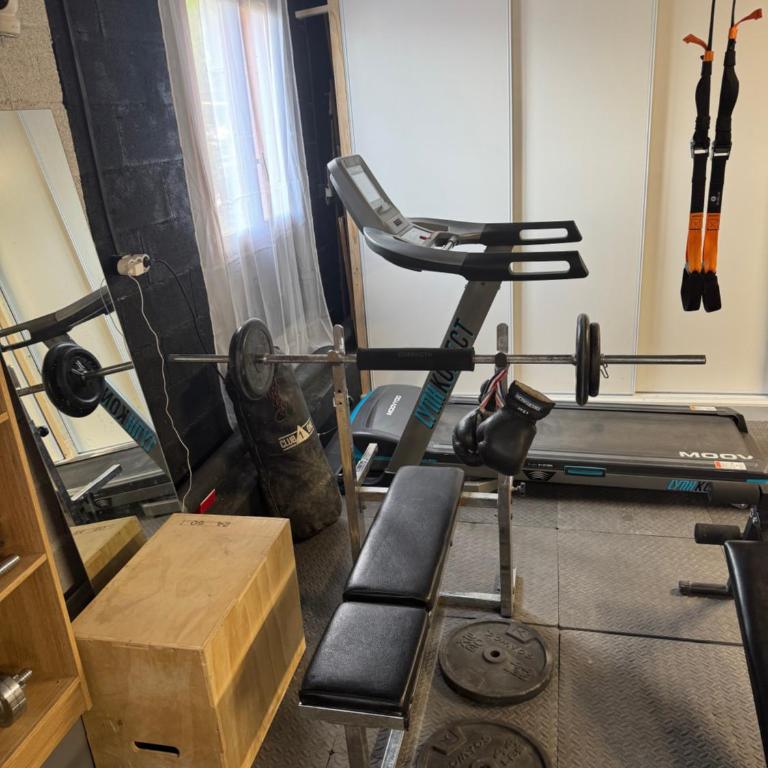 Maison 47m2 à 10min des plages - billard, baby, salle de sport, jardin - Maison 1 Chambre - 11