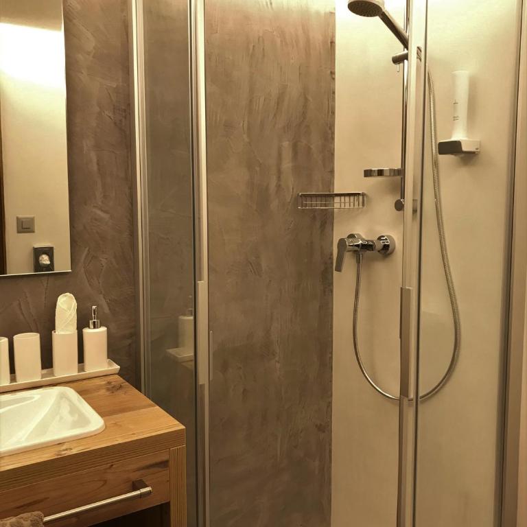 Sonnenhotel Soldanella Sonneck - Deluxe Einzelzimmer mit Balkon - 2