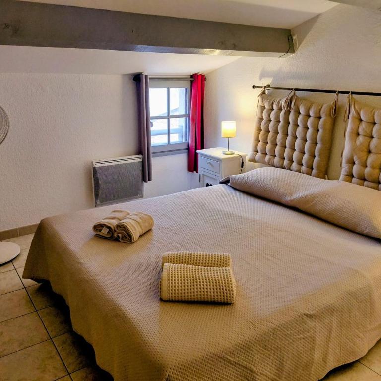 Appartement lumineux avec terrasse Plage et centre à pied Parking gratuit - Apartment mit 1 Schlafzimmer und Terrasse - 22