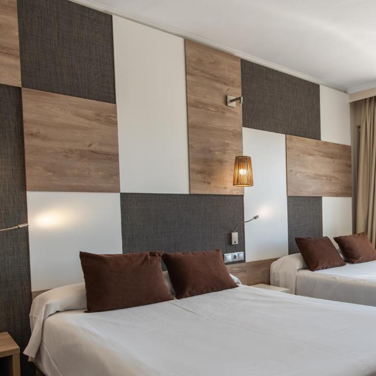 Hotel Cesar Augustus - Habitación Triple Estándar (3 adultos) - 1