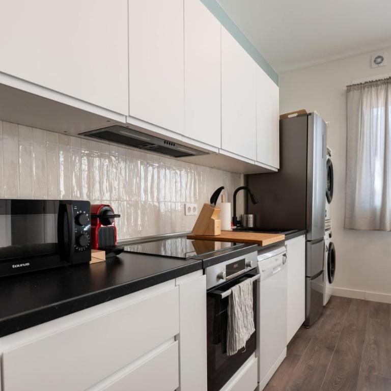 GuestReady – Quiet and modern apartment in Madrid - Three-Bedroom Apartment - 4