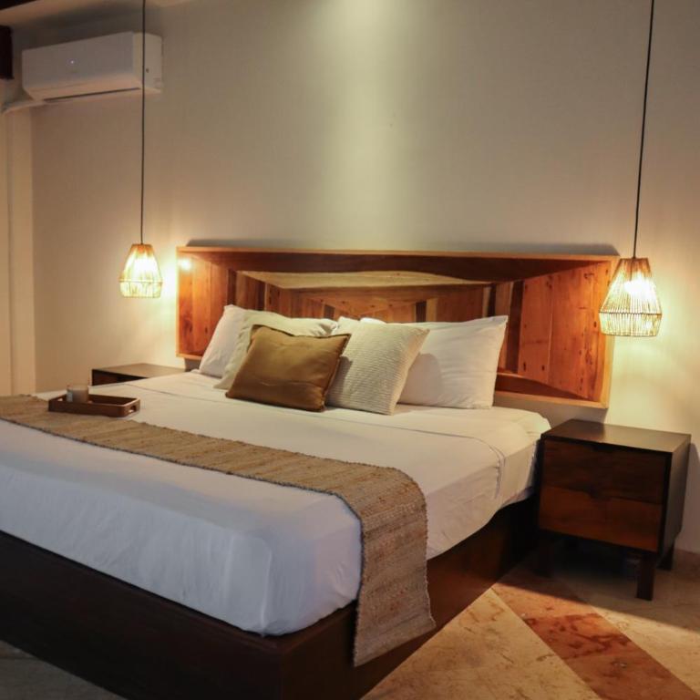 La Palma Beachfront Hotel Boutique - Self Check In - Junior Suite with Pool View - 2