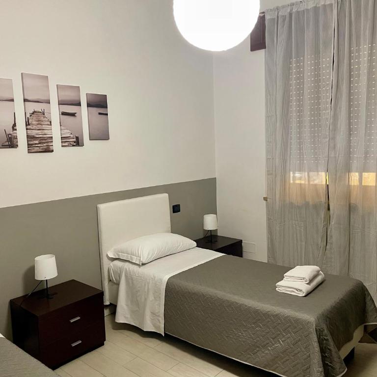 Domus Pellicciai - Standard Twin Room with Shared Bathroom - 1